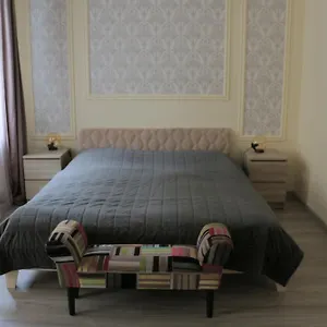 https://appartments-moravska-24.marianskelaznehotels.net