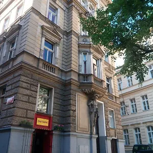Chili Praag