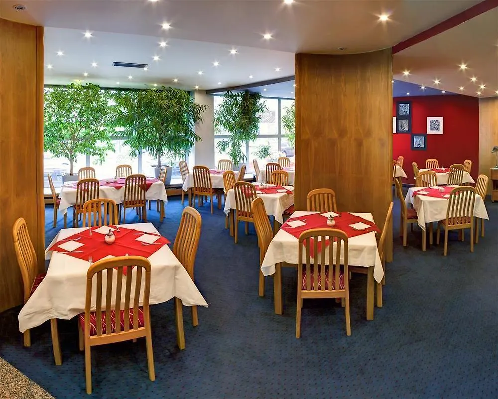 Luxury Family Hotel Bila Labut Prag