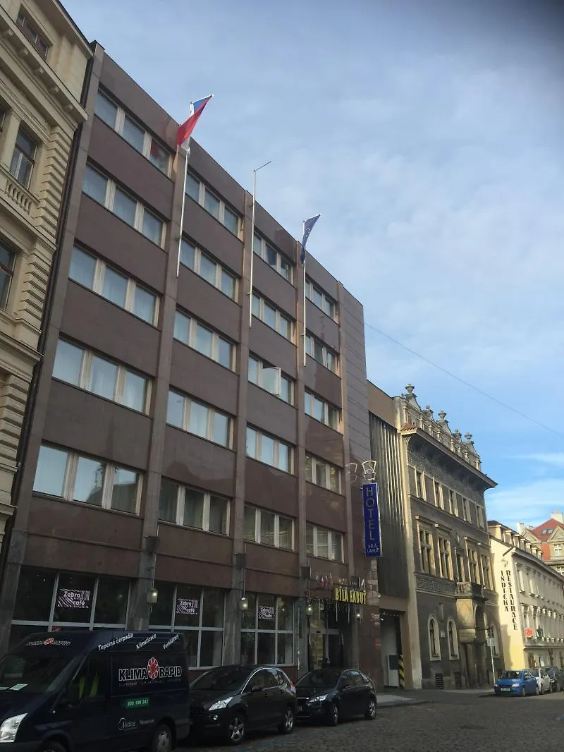 Luxury Family Hotel Bila Labut Prag