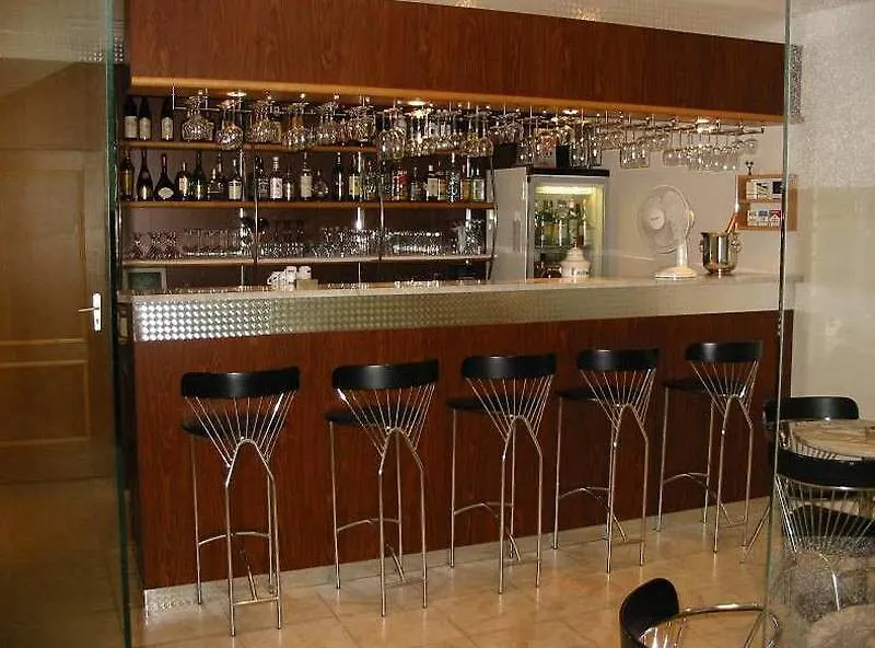Luxury Family Hotel Bila Labut Prag