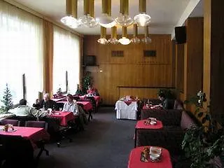 Luxury Family Hotel Bila Labut Prag