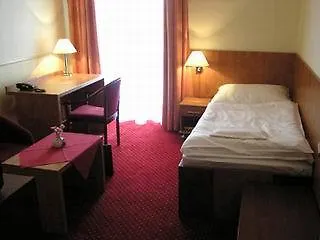 Luxury Family Hotel Bila Labut Prag