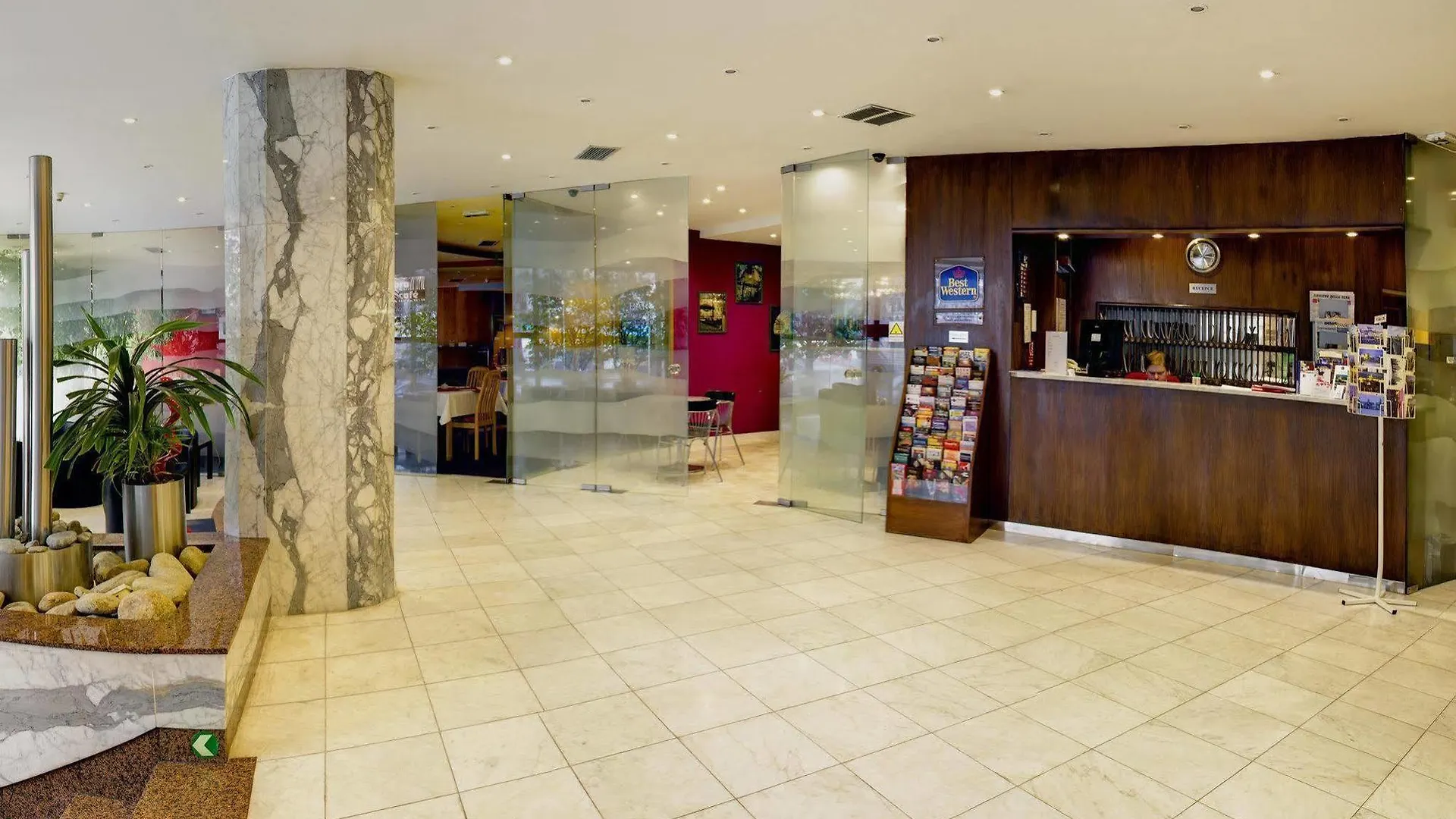 Luxury Family Hotel Bila Labut Prague